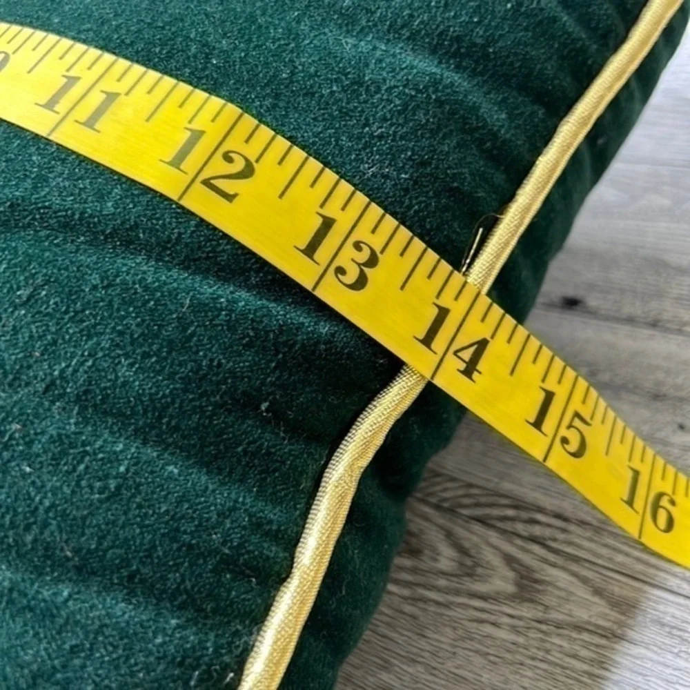 N/A velvet green